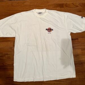 Vintage Hard Rock T-shirt